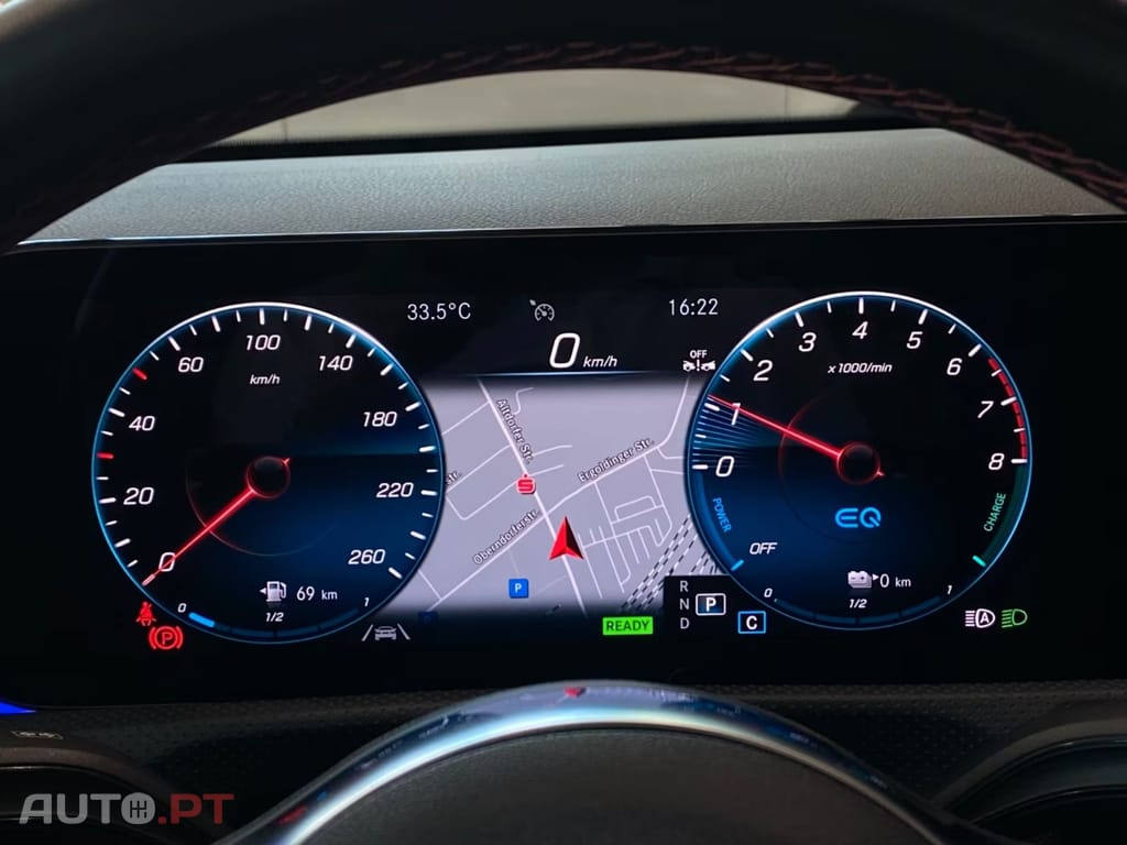 Mercedes-Benz A 250 AMG-Line I.V.A DEDUTIVEL