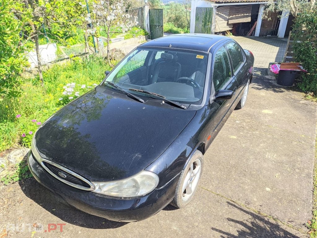Ford Mondeo 2.0i 16v