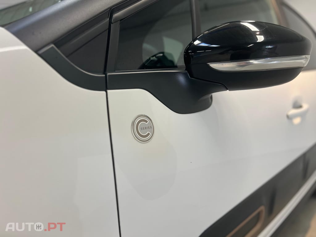 Citroen C3 1.2 PureTech C-Series