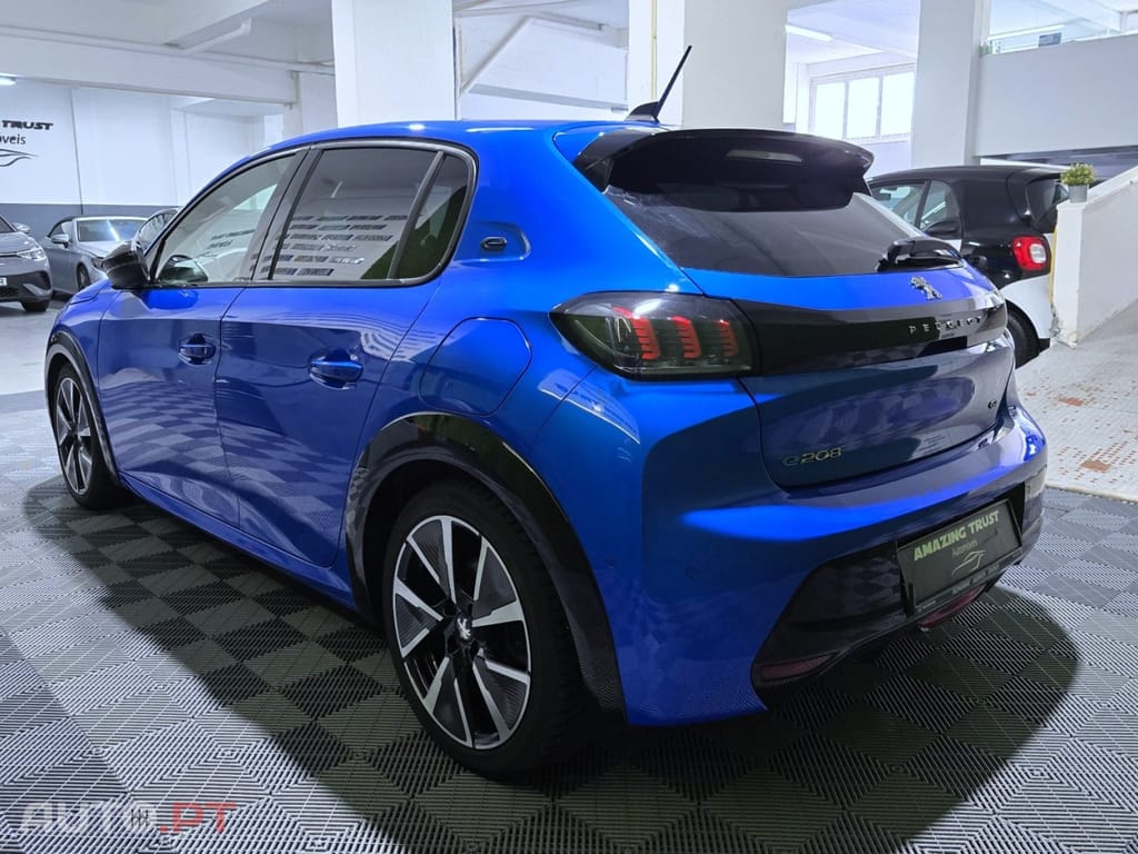 Peugeot E-208 50 kWh GT Line