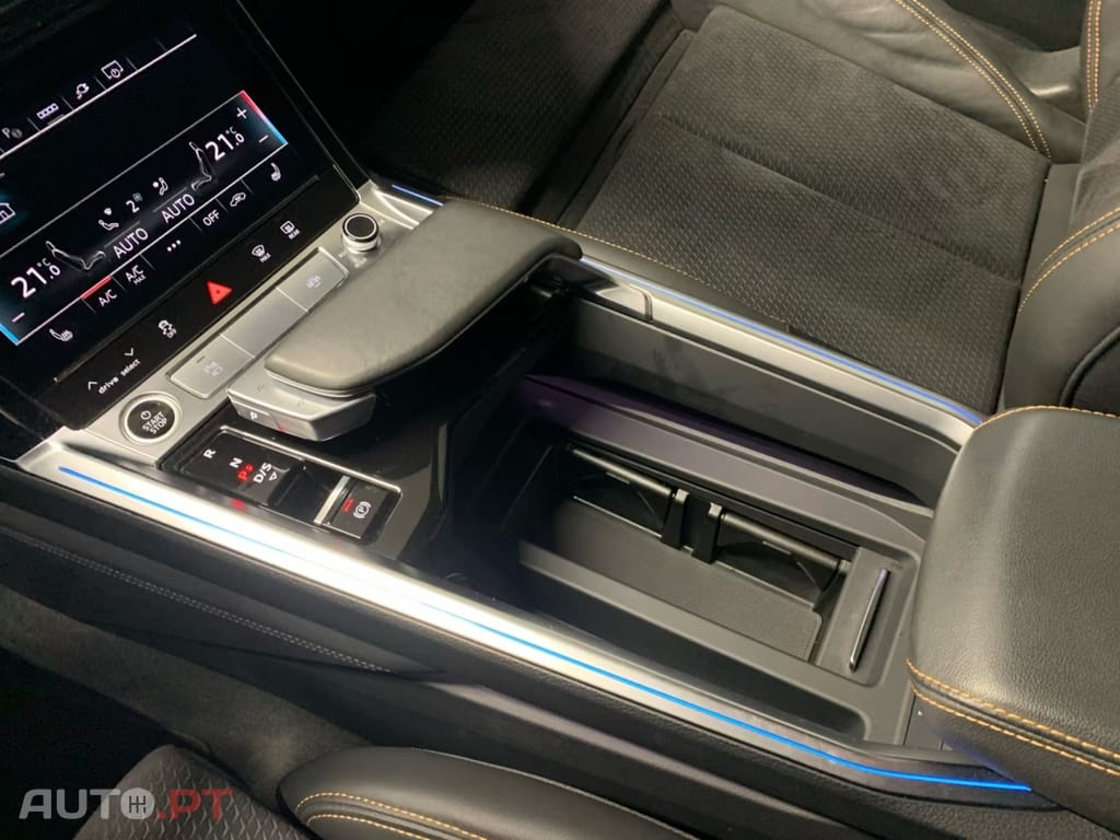 Audi E-Tron I.V.A DEDUTIVEL 50 quattro S line BLACK 