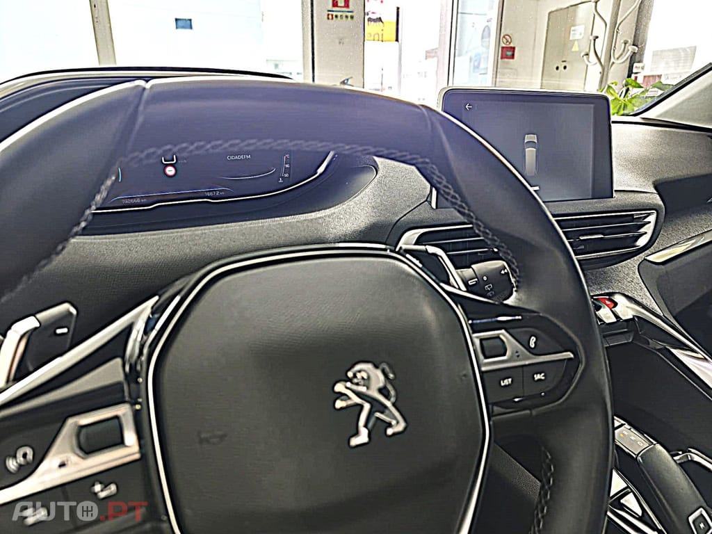 Peugeot 5008 1.5 BlueHDi Allure Pack EAT8