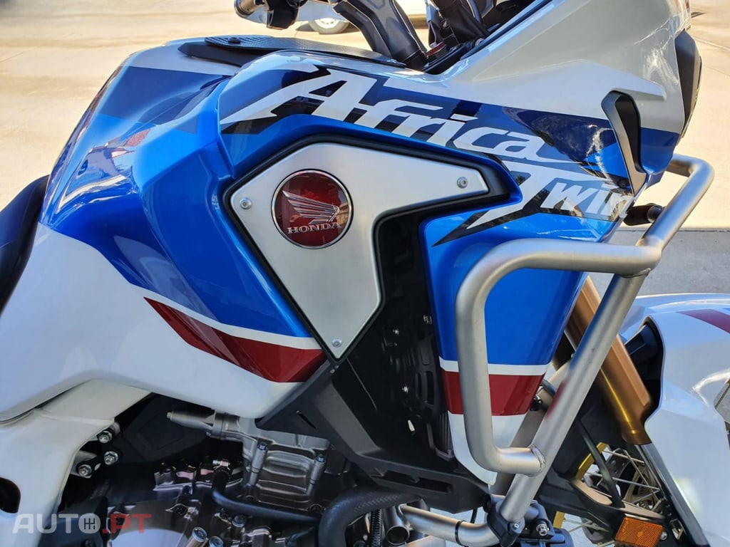 Honda Africa Twin Adventure DCT Edição 30 Anos