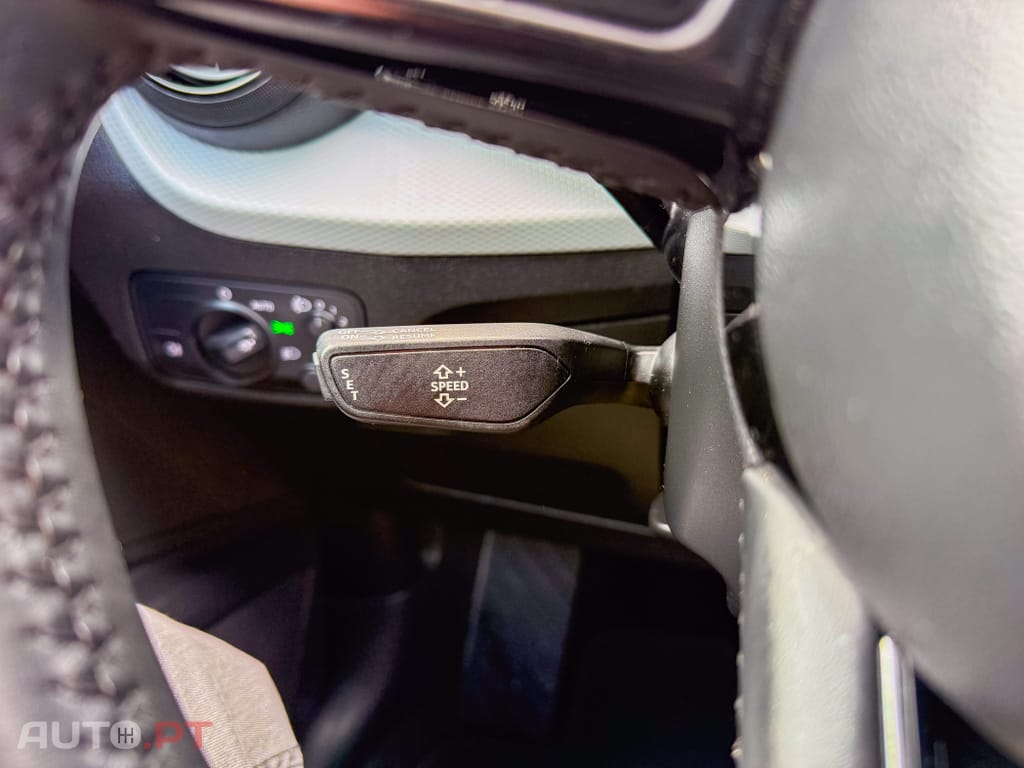 Audi Q2 30 TDI S tronic