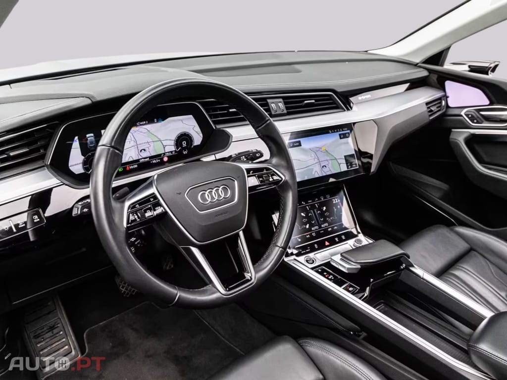Audi E-Tron 55 S LINE BLACK I.V.A DEDUTIVEL 