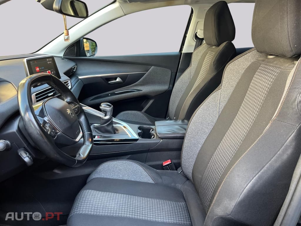 Peugeot 3008 1.5 BlueHDI Active Business