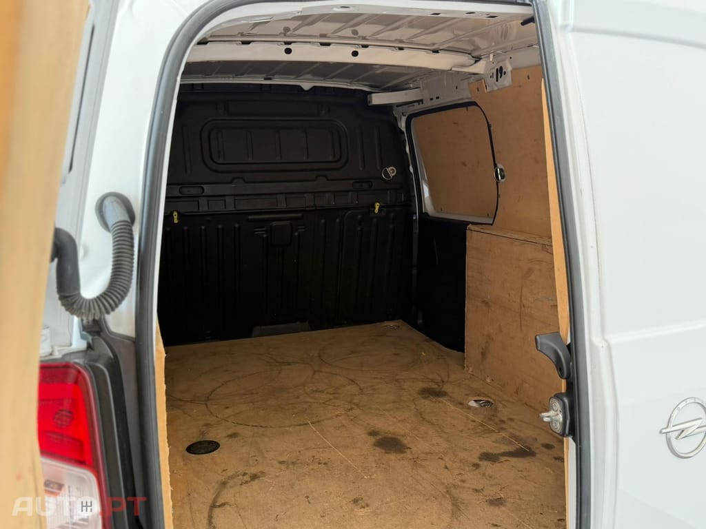 Opel Combo 1.5 CDTi L2H1 Edition Plus