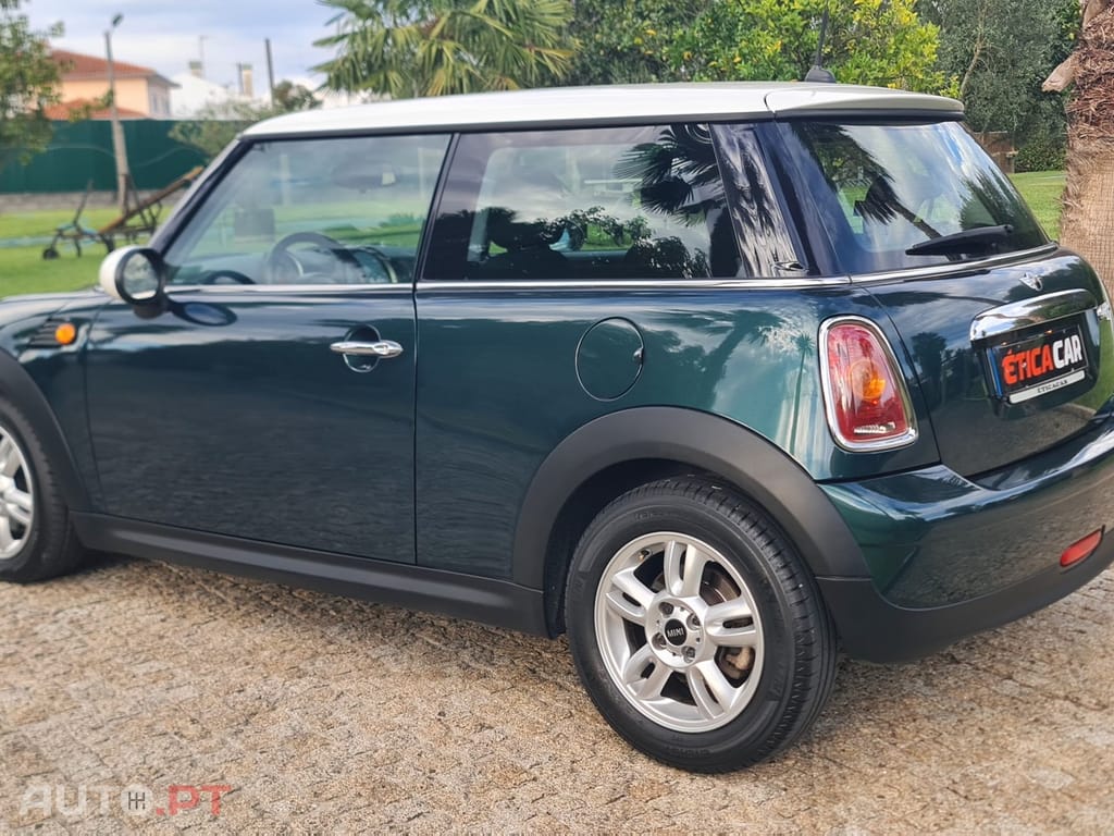 MINI Cooper Outro