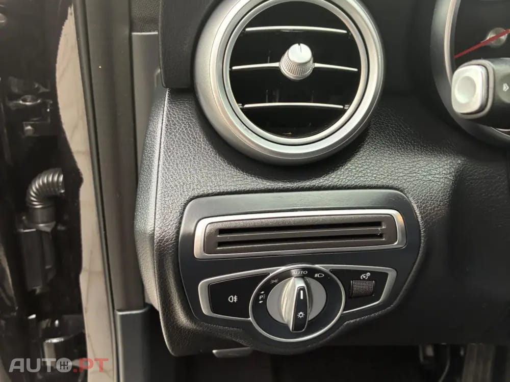 Mercedes-Benz C 300 C300 de hibrido plu-in