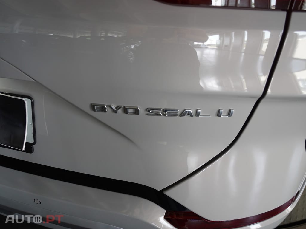 BYD Seal U 87 kWh Design