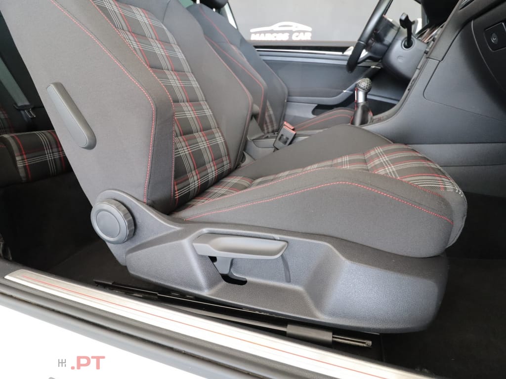Volkswagen Golf GTI Performance