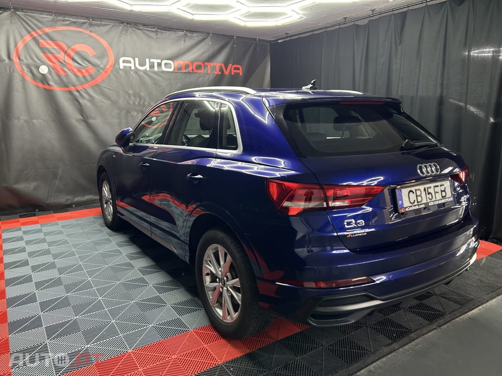 Audi Q3 45 TFSIe S line S tronic