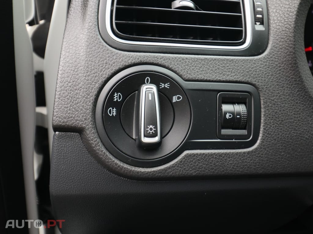 Volkswagen Polo 1.2 Confortline AC