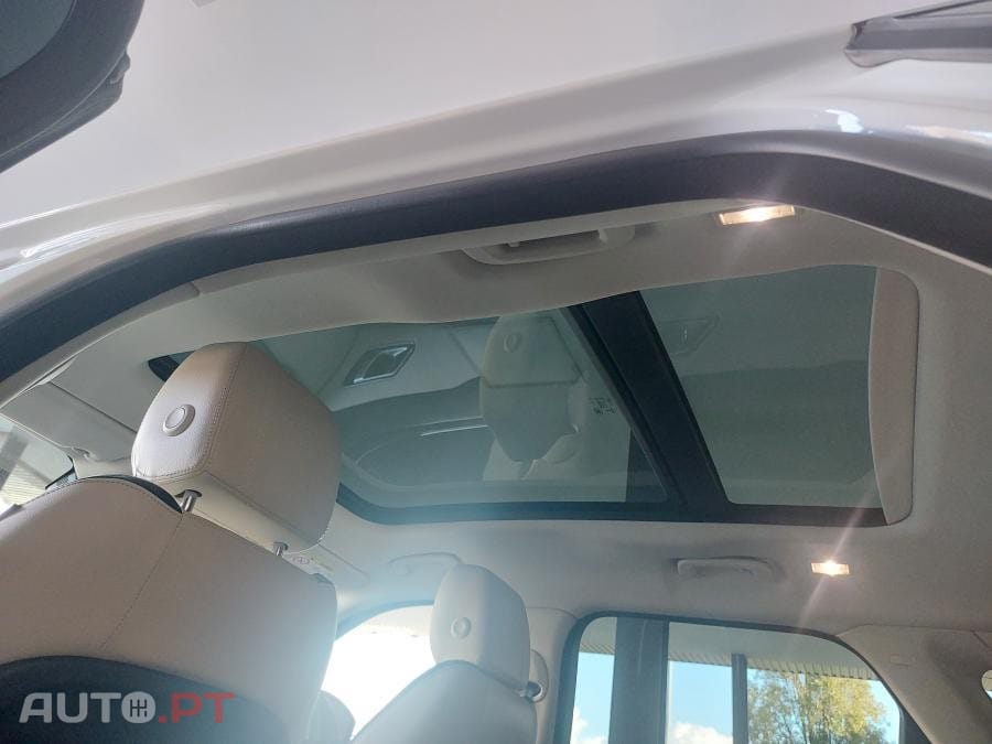 Land Rover Velar 2.0 D R-Dynamic S