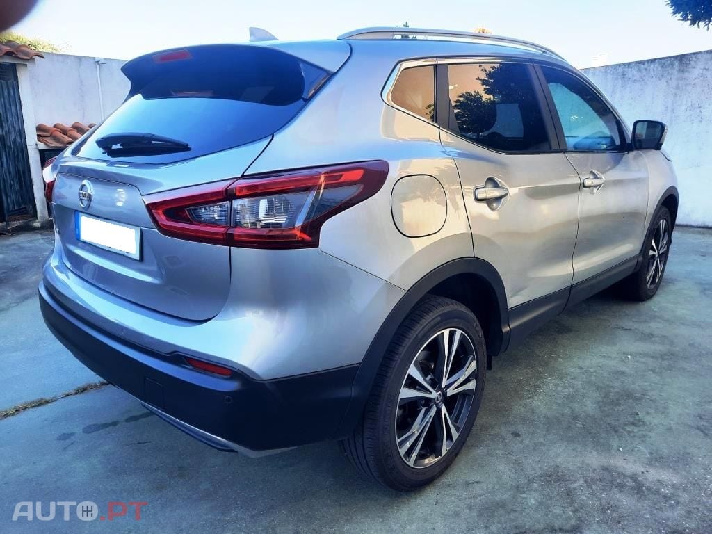 Nissan Qashqai N-Connecta 110cv / 168€ mês