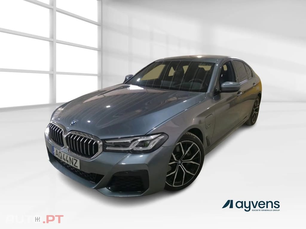 BMW 545 e xDrive Pack M