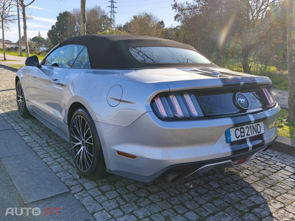 Ford Mustang 2.3i EcoBoost Aut.