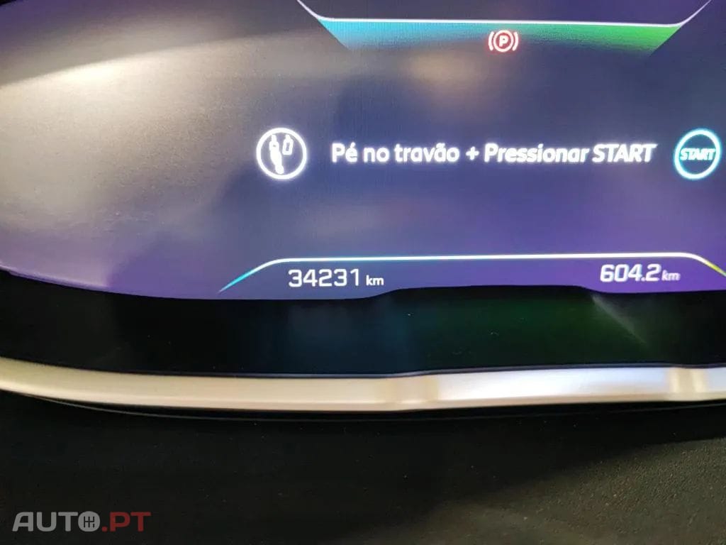 Peugeot 3008 1.6 Hybrid Allure Pack e-EAT8