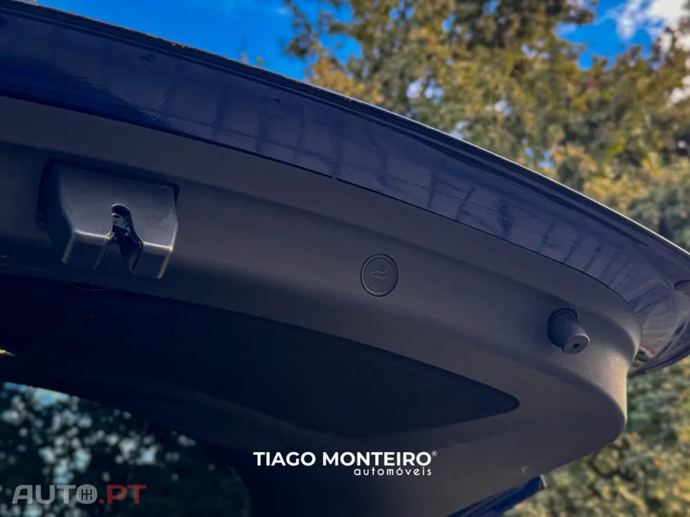 Tesla Model Y Tração Traseira