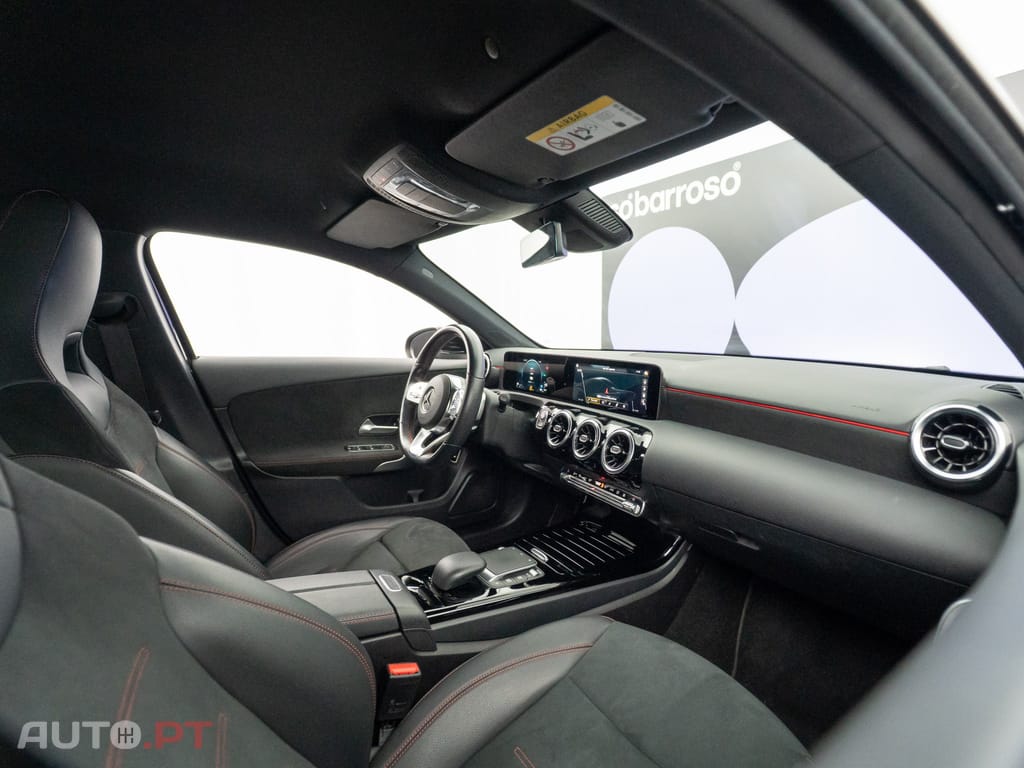 Mercedes-Benz A 250 e AMG Line