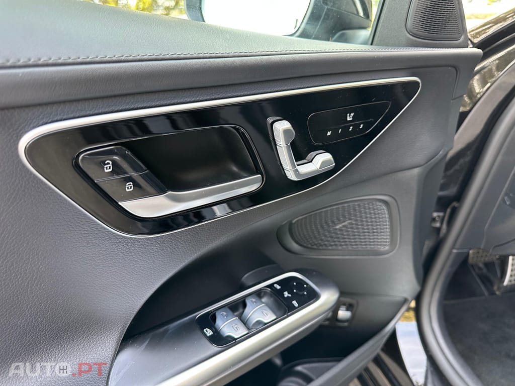 Mercedes-Benz C 300 e AMG Line
