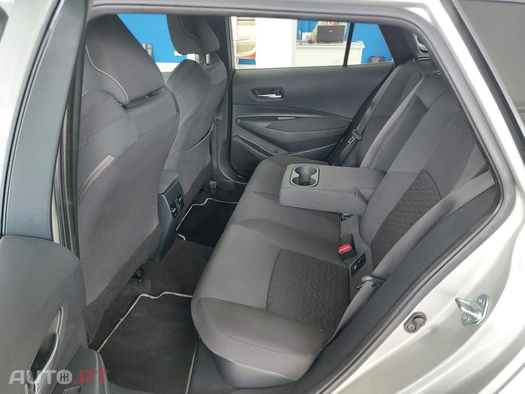 Toyota Corolla Touring Sports 1.8 Hybrid Comfort