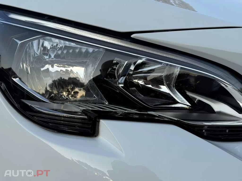 Peugeot 5008 1.5 BlueHDi Allure