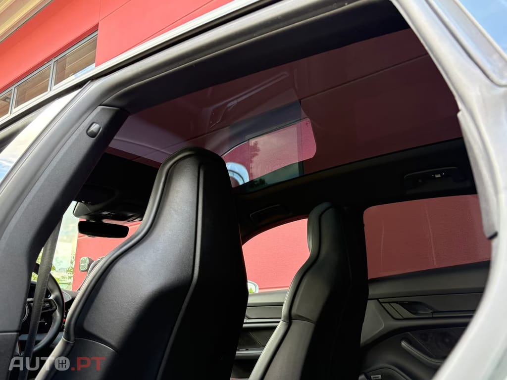 Porsche Taycan CT 4