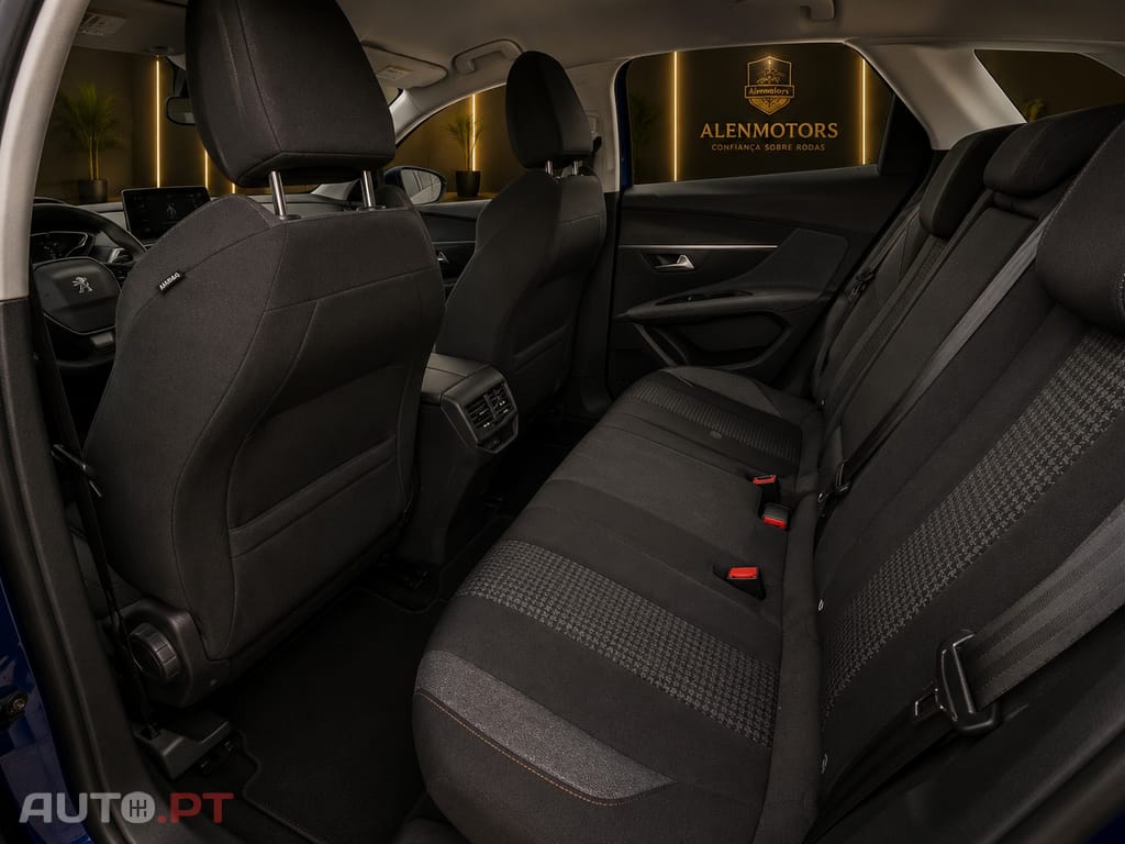 Peugeot 3008 1.2 PureTech Active