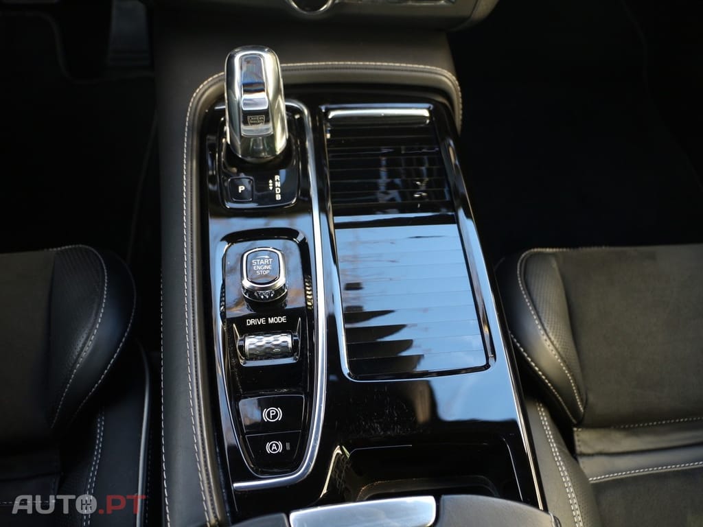 Volvo S90 2.0 T8 R-Design AWD Geartronic