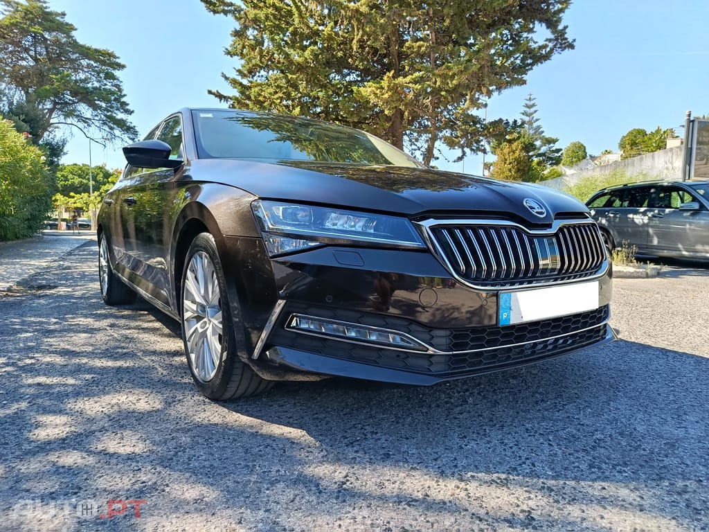 Skoda Superb L&K 2.0 TDI 200 CV DSG