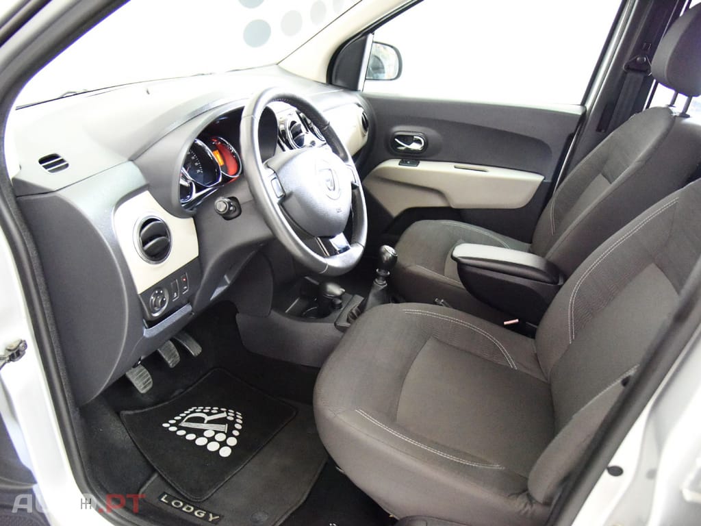 Dacia Lodgy 1.5DCI PRESTIGE 7L
