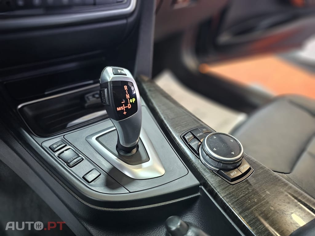 BMW 320 d Pack M Auto