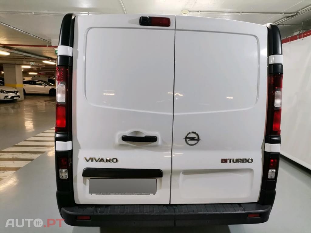 Opel Vivaro 1.6 CDTi L1H1 - 3 Lug. -  IVA Dedutível