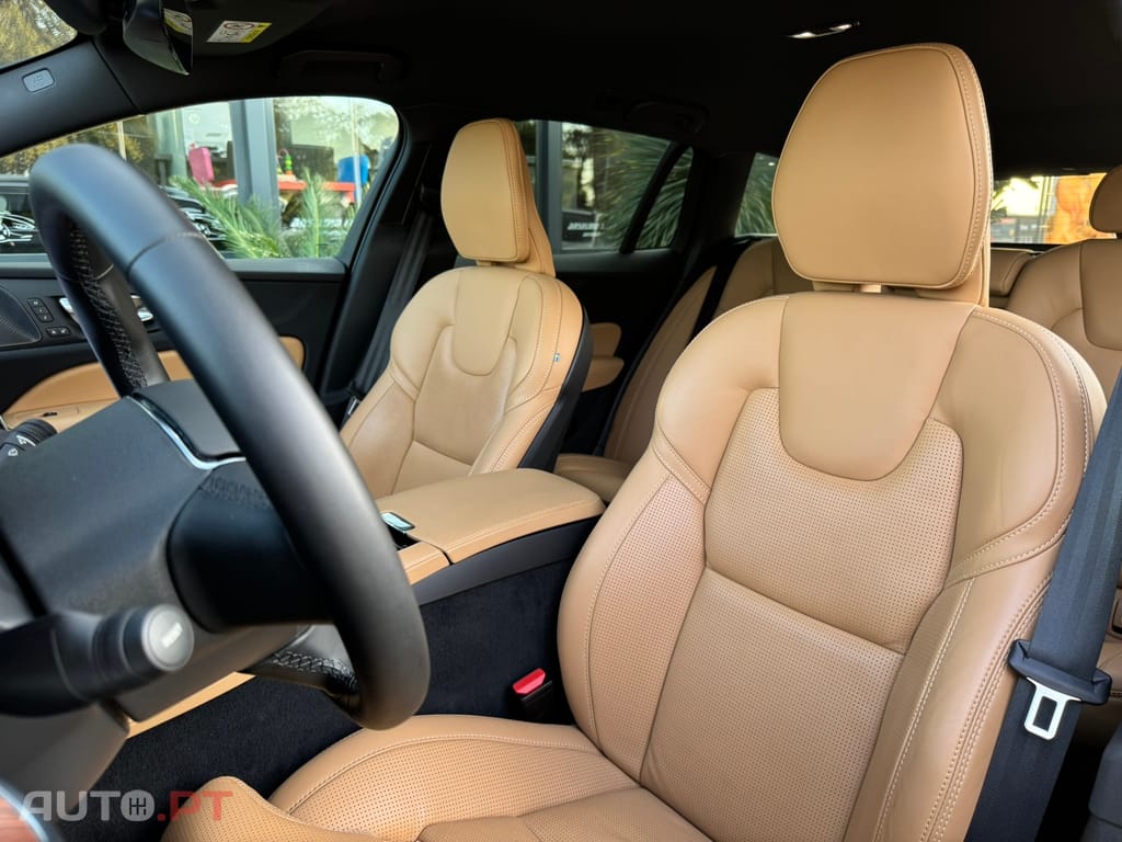 Volvo V60 2.0 T6 AWD TE Plus Bright