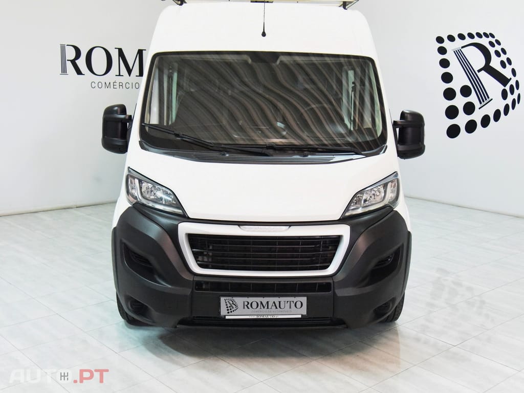 Peugeot Boxer 2.0 BlueHDi 335 L3H2 Pro