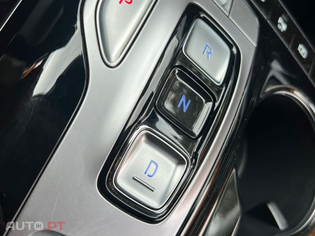 Hyundai Tucson  1.6 T-GDI HEV Premium