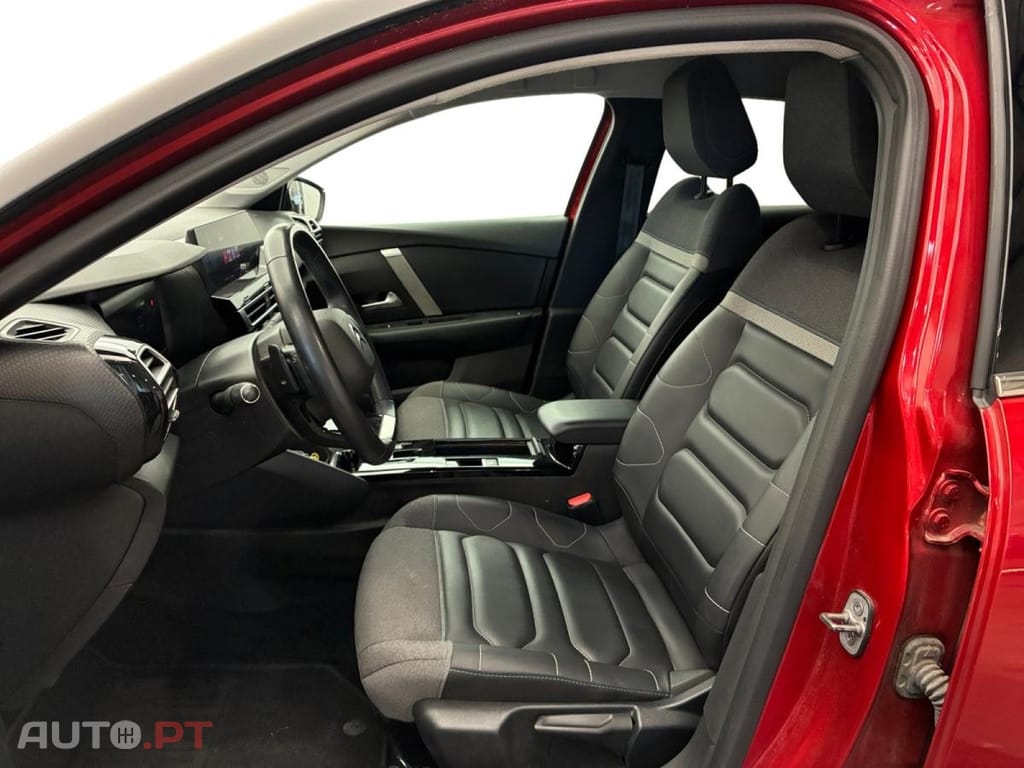 Citroen C4 1.5 BlueHDi Shine EAT8