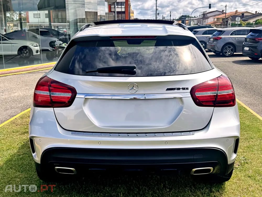 Mercedes-Benz GLA 200 d 7G-DCT AMG Line