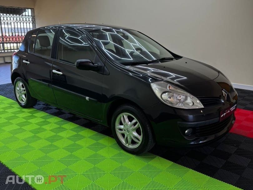 Renault Clio 1.2 16V Confort Dynamique