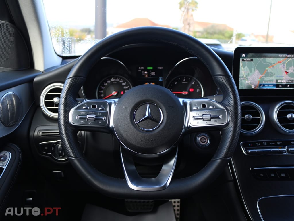 Mercedes-Benz GLC 300 de 4-Matic AMG Pack Night