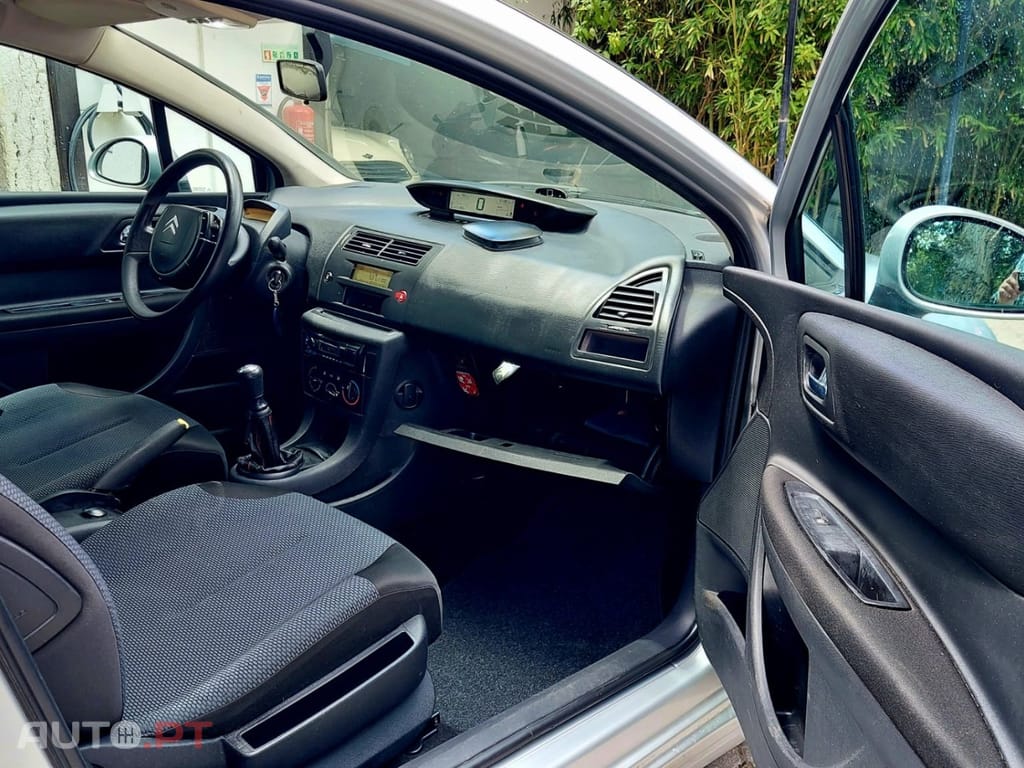 Citroen C4 Coupé 1.6 HDi X