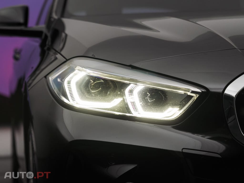 BMW 116 d Pack Desportivo M