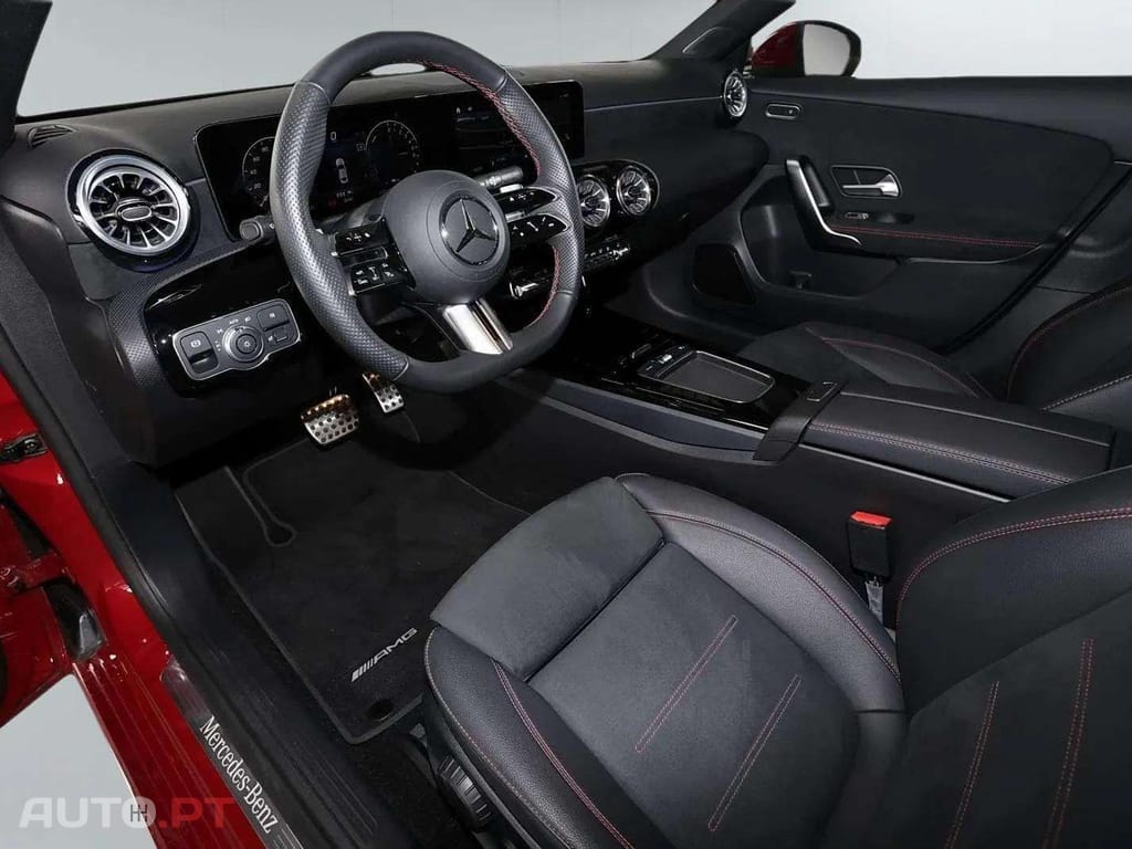 Mercedes-Benz A 250 AMG 