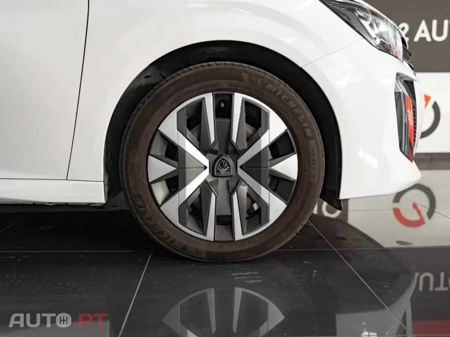 Peugeot 208 1.2 PureTech Active Pack