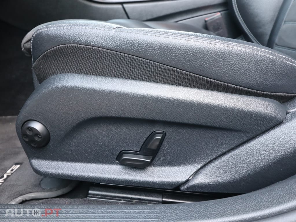 Mercedes-Benz C 300 de AMG Line