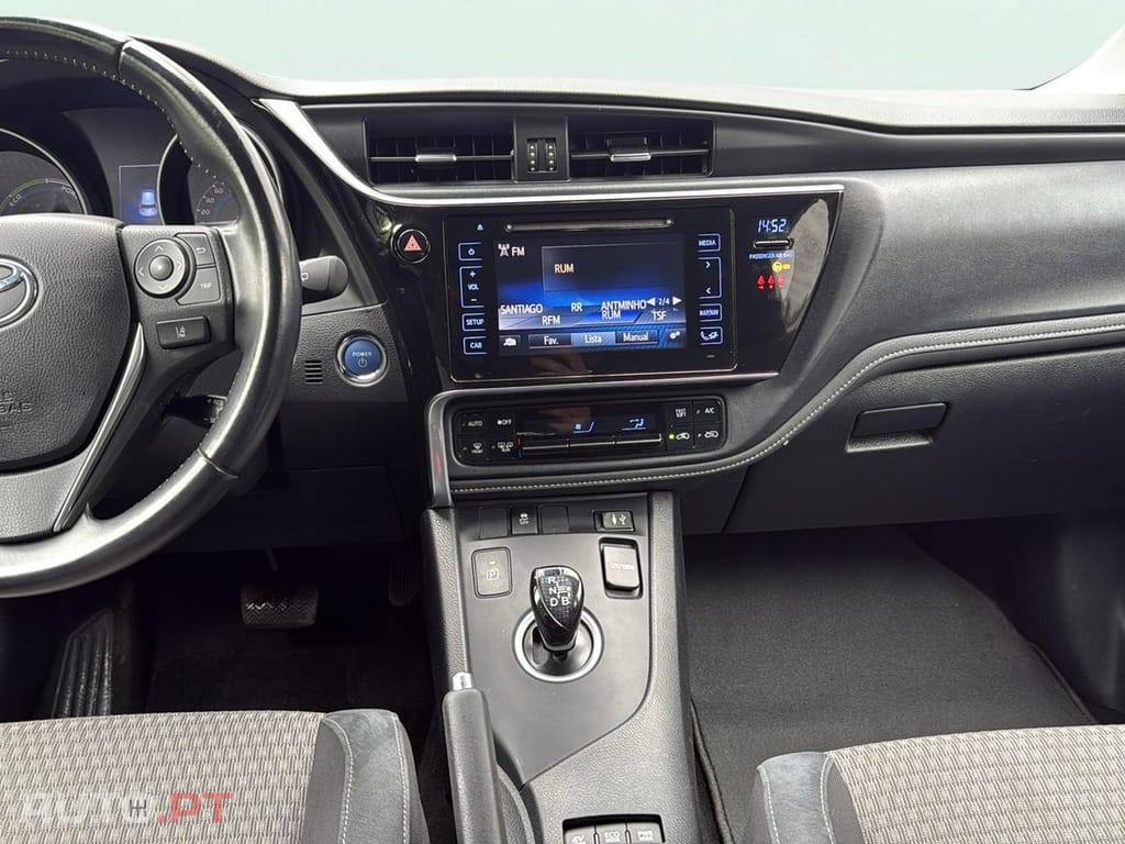 Toyota Auris 1.8 Hybrid
