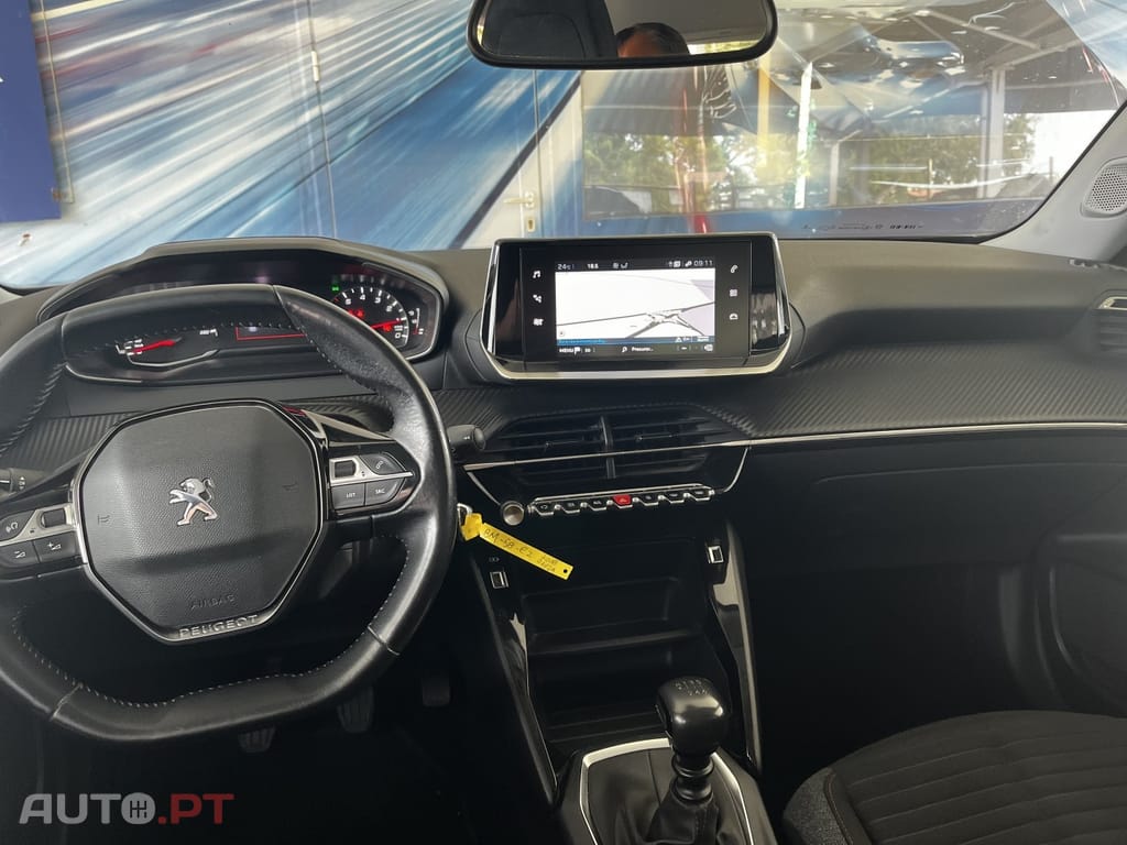 Peugeot 2008 1.2 PureTech Active Pack