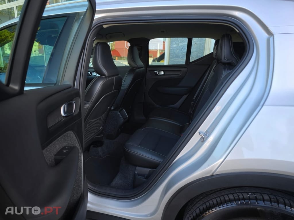 Volvo XC40 2.0 D3 Momentum