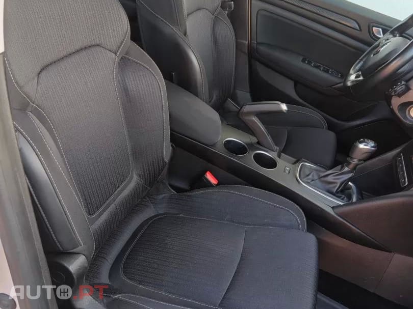 Renault Mégane Sport Tourer BLUE dCi 115 EDC Deluxe-Pack LIMITED